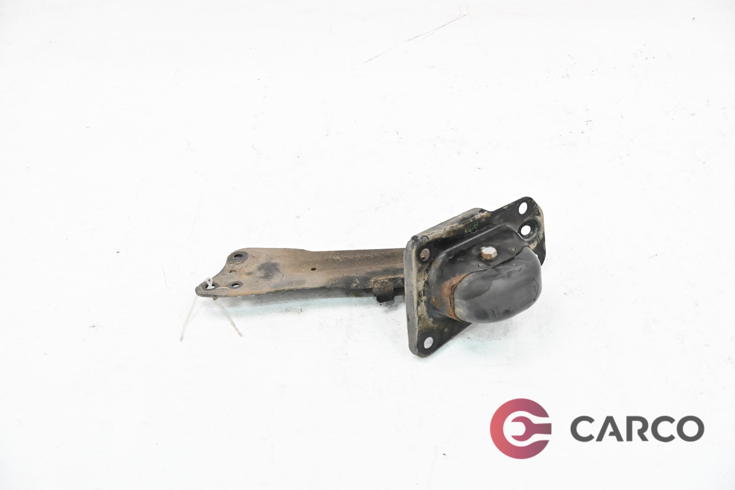 Носач заден ляв за VW TOURAN FACELIFT (1T1, 1T2) 1.9 TDI (2003 - 2010)