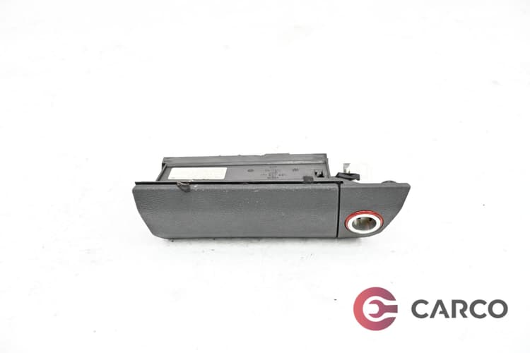 Пепелник 1T1857961H за VW TOURAN FACELIFT (1T1, 1T2) 1.9 TDI (2003 - 2010)