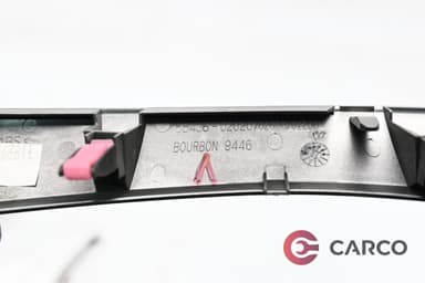 Интериорна лайсна лява 55436-02020/02030/02250 за TOYOTA AURIS FACELIFT 1.8 hybrid (2006 - 2012)