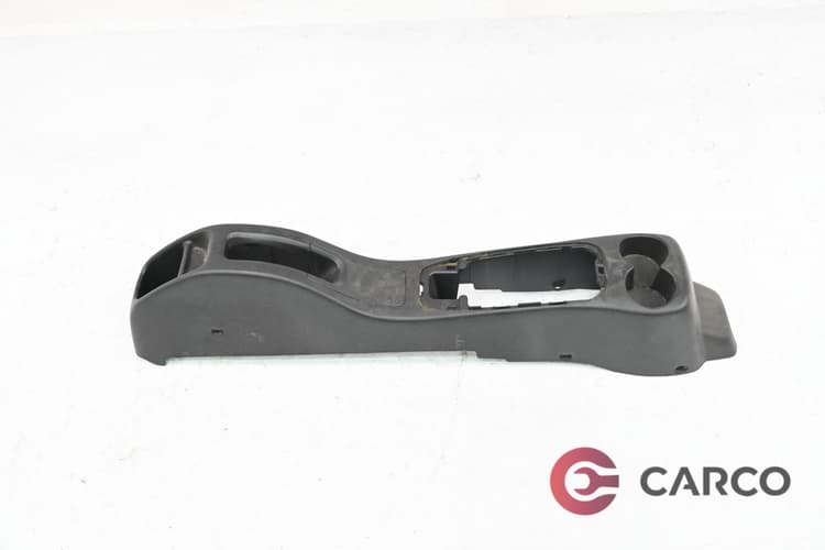 Конзола около скоростен лост и ръчна спирачка за OPEL AGILA (A) FACELIFT (H00) 1.2 16V (2000 - 2007)