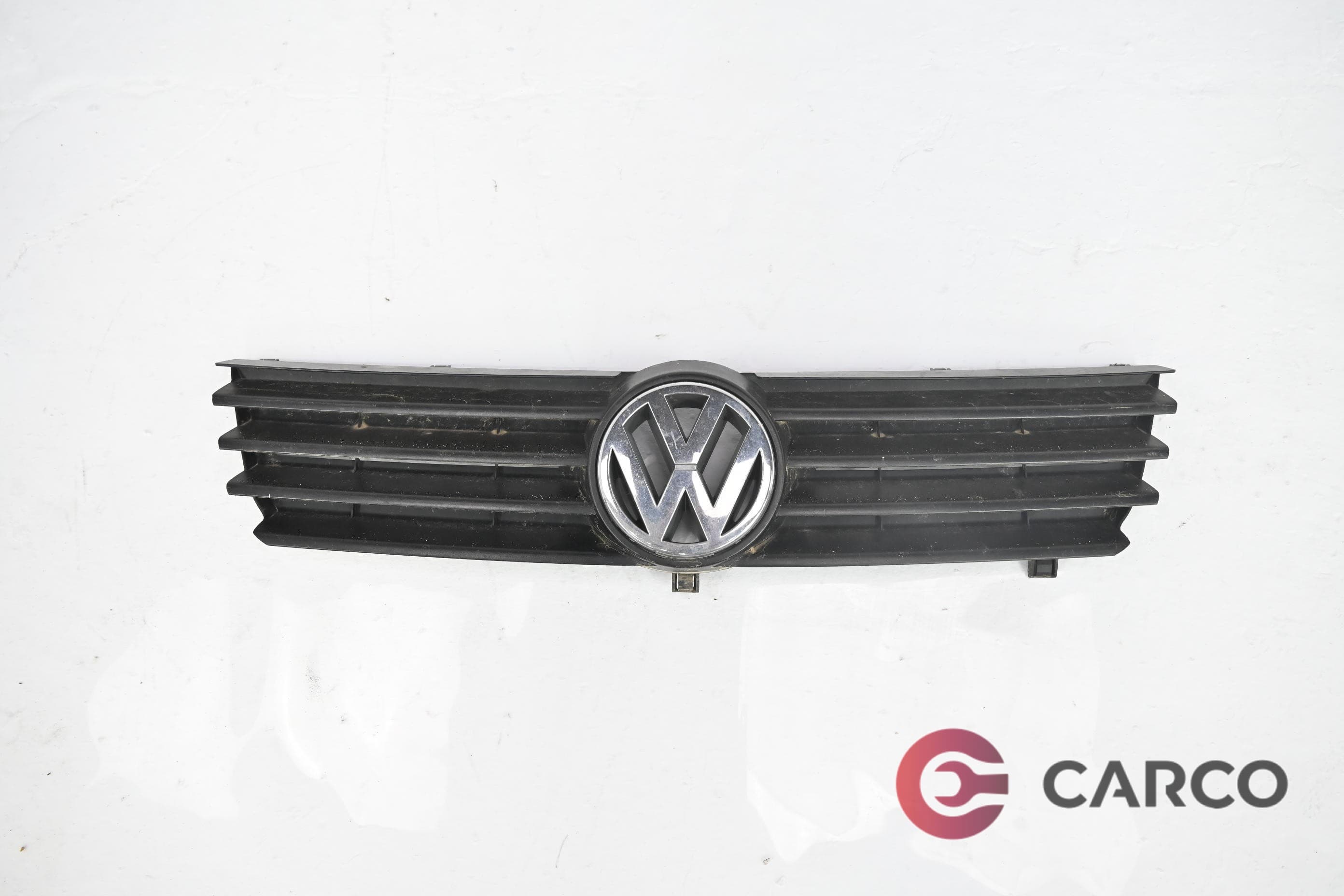 Декоративна решетка с емблема за VW POLO Facelift (6N2) 1.0i (1999 - 2001)