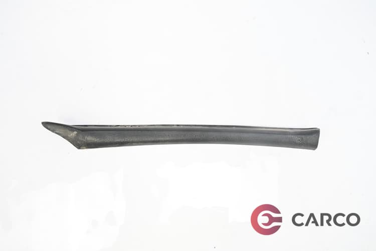 Интериорна лайсна дясна 191 867 458 за VW JETTA II седан (19E, 1G2, 165) 1.8 (1983 - 1992)