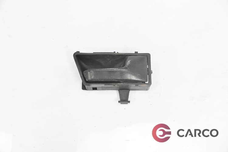 Вътрешна дръжка предна дясна за VW JETTA II седан (19E, 1G2, 165) 1.8 (1983 - 1992)