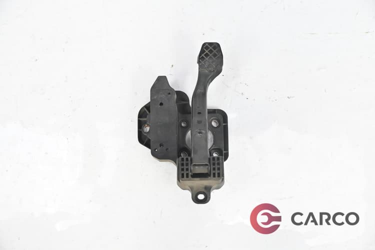 Педал спирачка 6R1 721 058 за VW POLO (6R, 6C) 1.6 TDI (2009 - 2017)