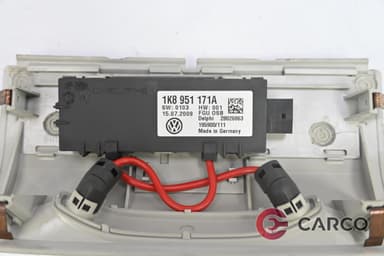 Плафон със сензор 1K8 951 171A за VW POLO (6R, 6C) 1.6 TDI (2009 - 2017)