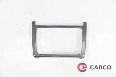 Лайсна около радио CD за VW POLO (6R, 6C) 1.6 TDI (2009 - 2017)