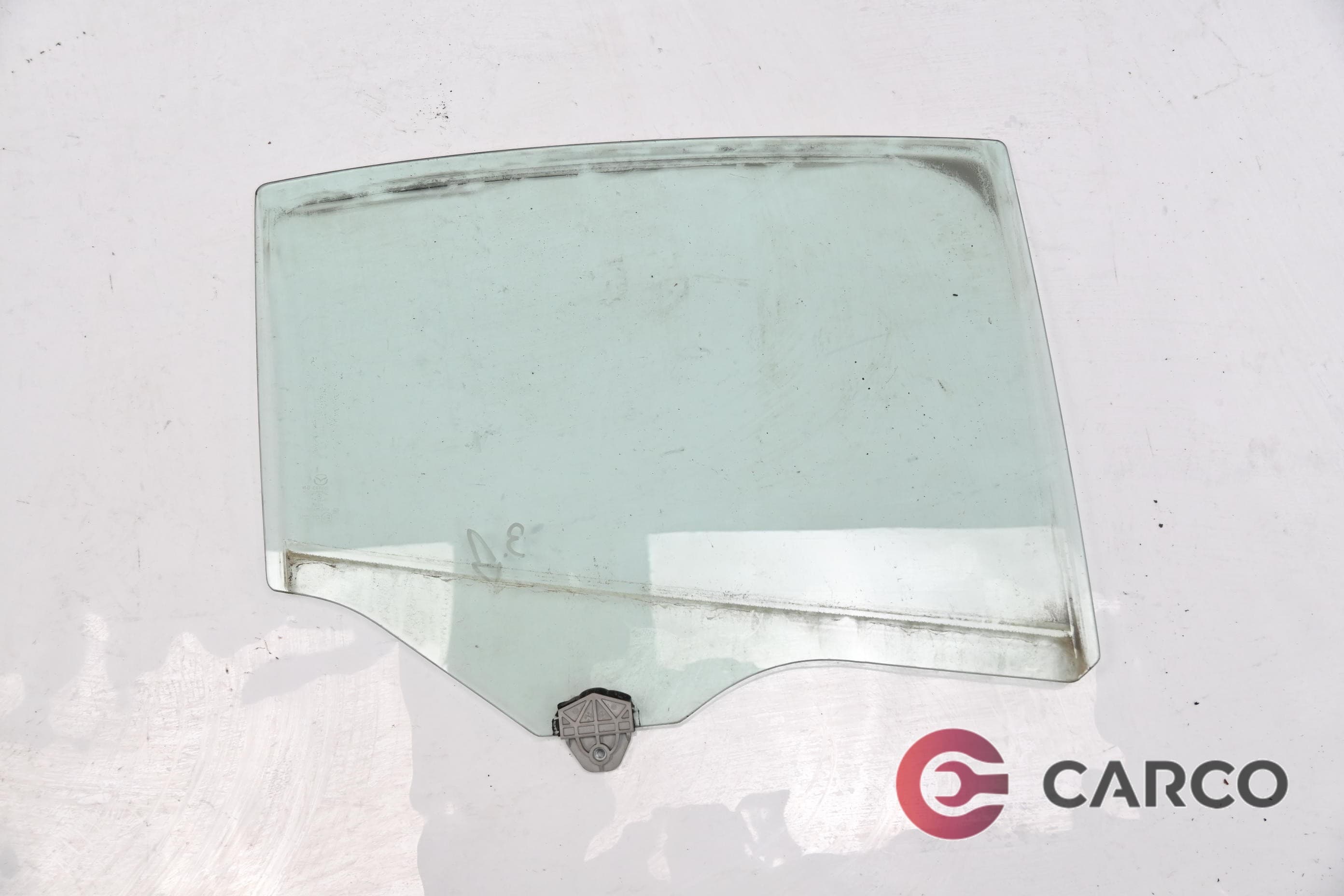 Стъкло врата задно дясно за MAZDA 3 (BP) 2.5 (2019)