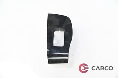 Лайсна около копче ел стъкло задна дясна за MAZDA 3 (BP) 2.5 (2019)