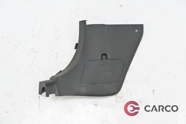 Интериорна лайсна BCJH-68390 за MAZDA 3 (BP) 2.5 (2019)