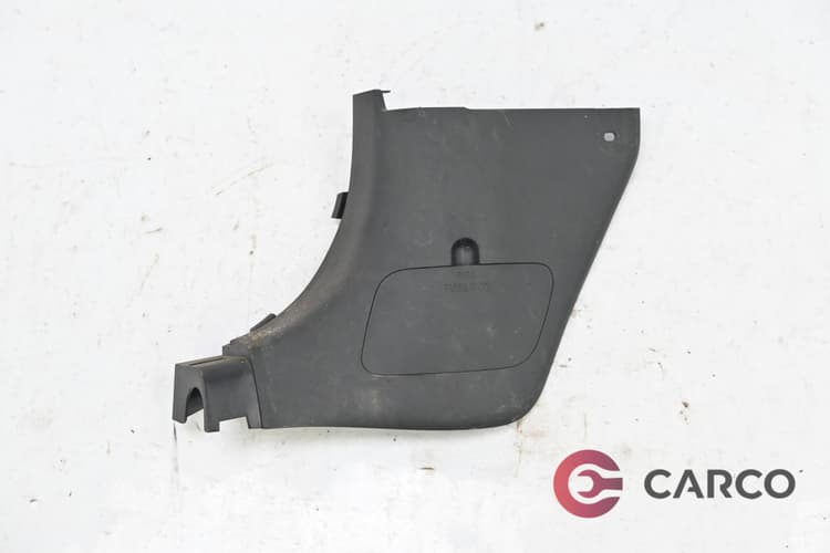 Интериорна лайсна BCJH-68390 за MAZDA 3 (BP) 2.5 (2019)