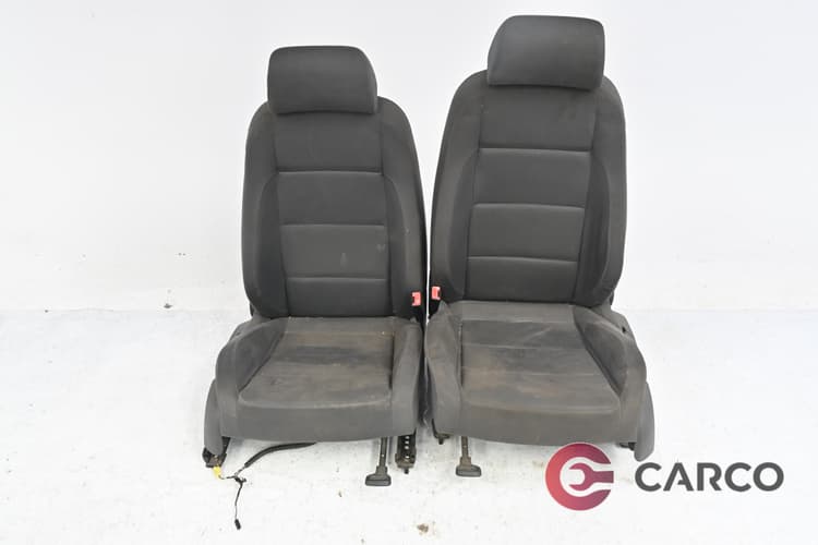 Седалки предни за VW GOLF V (1K1) 1.6 FSI (2003 - 2009)