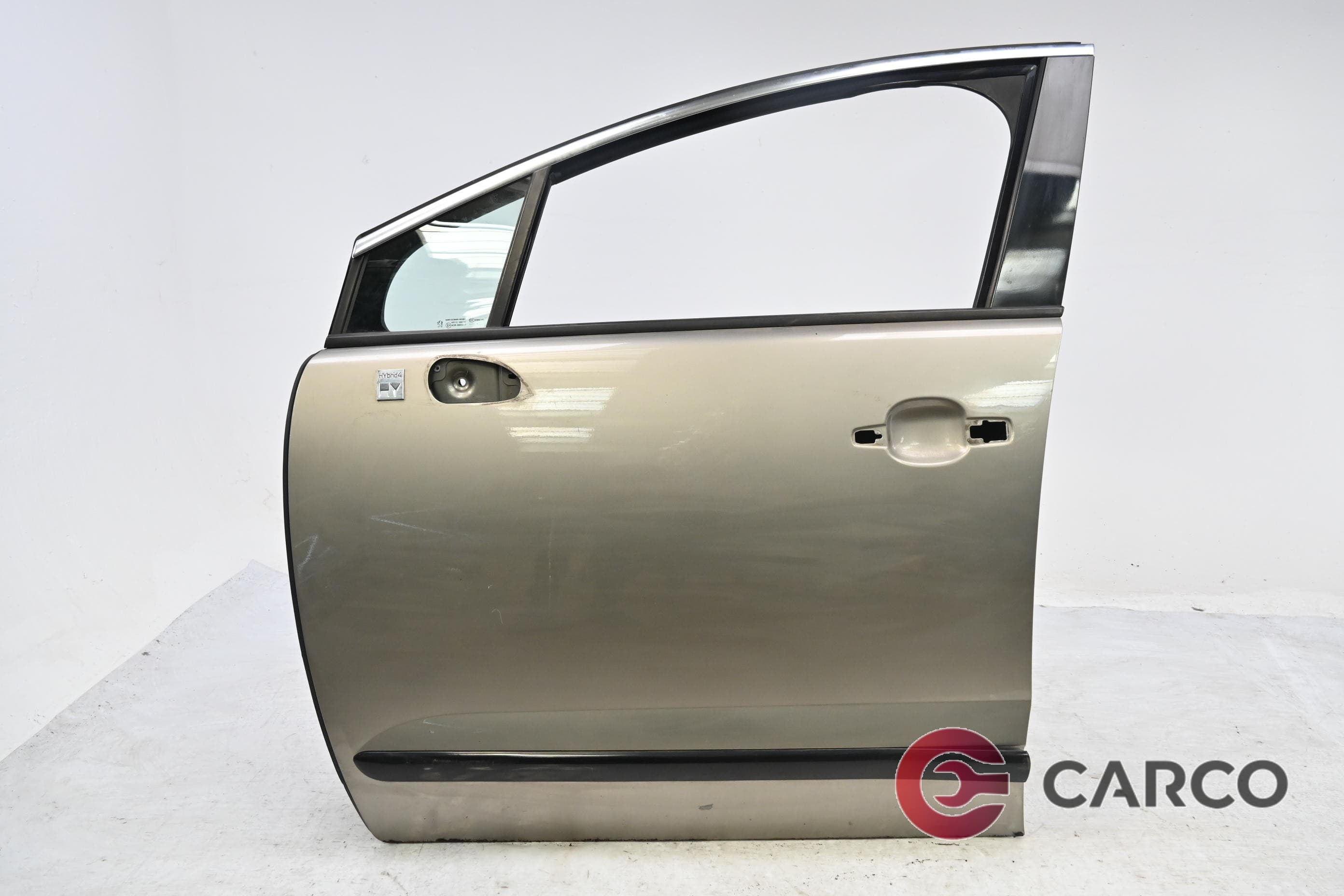 Врата предна лява за PEUGEOT 3008 2.0 HDi Hybrid4 (2009)