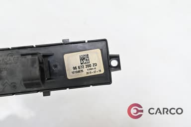 Панел копчета 96 627 390 ZD за PEUGEOT 3008 2.0 HDi Hybrid4 (2009)