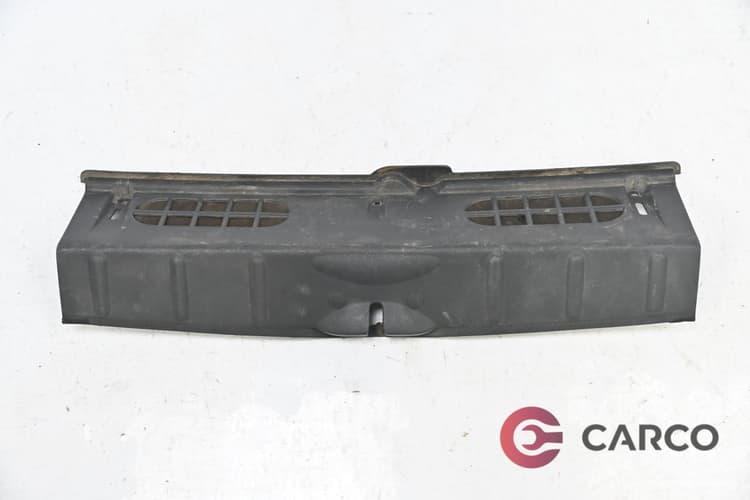 Лайсна около заключалка заден капак за MINI (R50, R53) One (2001 - 2006)