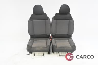 Седалки предни за Citroen C3 III 1.2 l3 (2016)