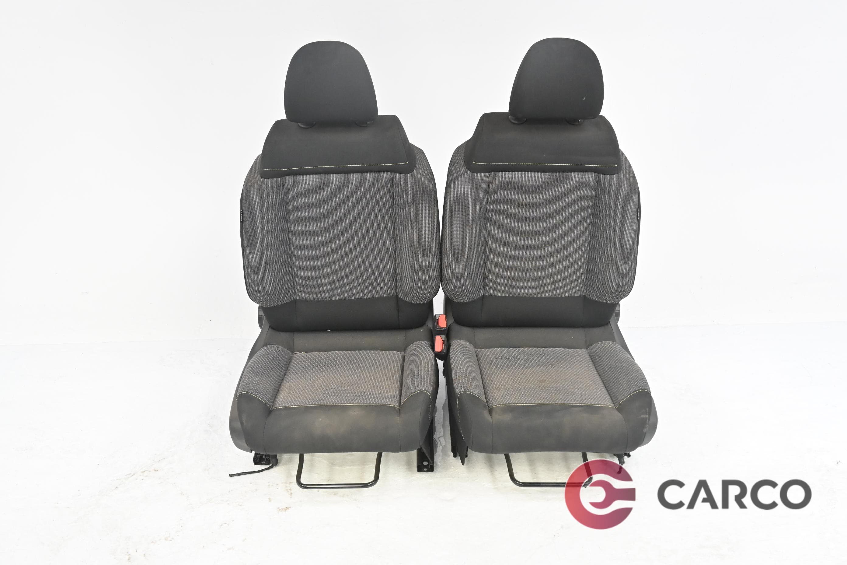 Седалки предни за Citroen C3 III 1.2 l3 (2016)