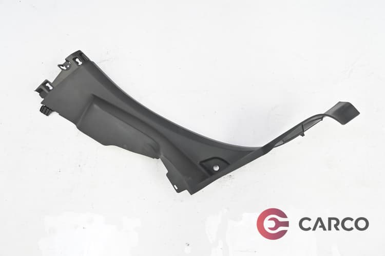 Интериорна лайсна задна лява 9812817877 за Citroen C3 III 1.2 l3 (2016)