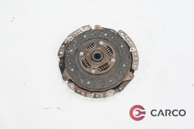 Притискателен и феродов диск за HYUNDAI i30 FACELIFT  CW (FD) 1.4 (2007 - 2012)