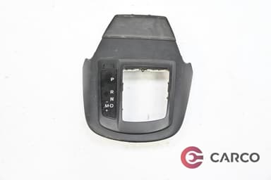 Лайсна около скоростен лост за MAZDA CX-5 (KE, GH) 2.2 D AWD (2011)