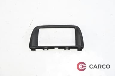 Лайсна около радио за MAZDA CX-5 (KE, GH) 2.2 D AWD (2011)