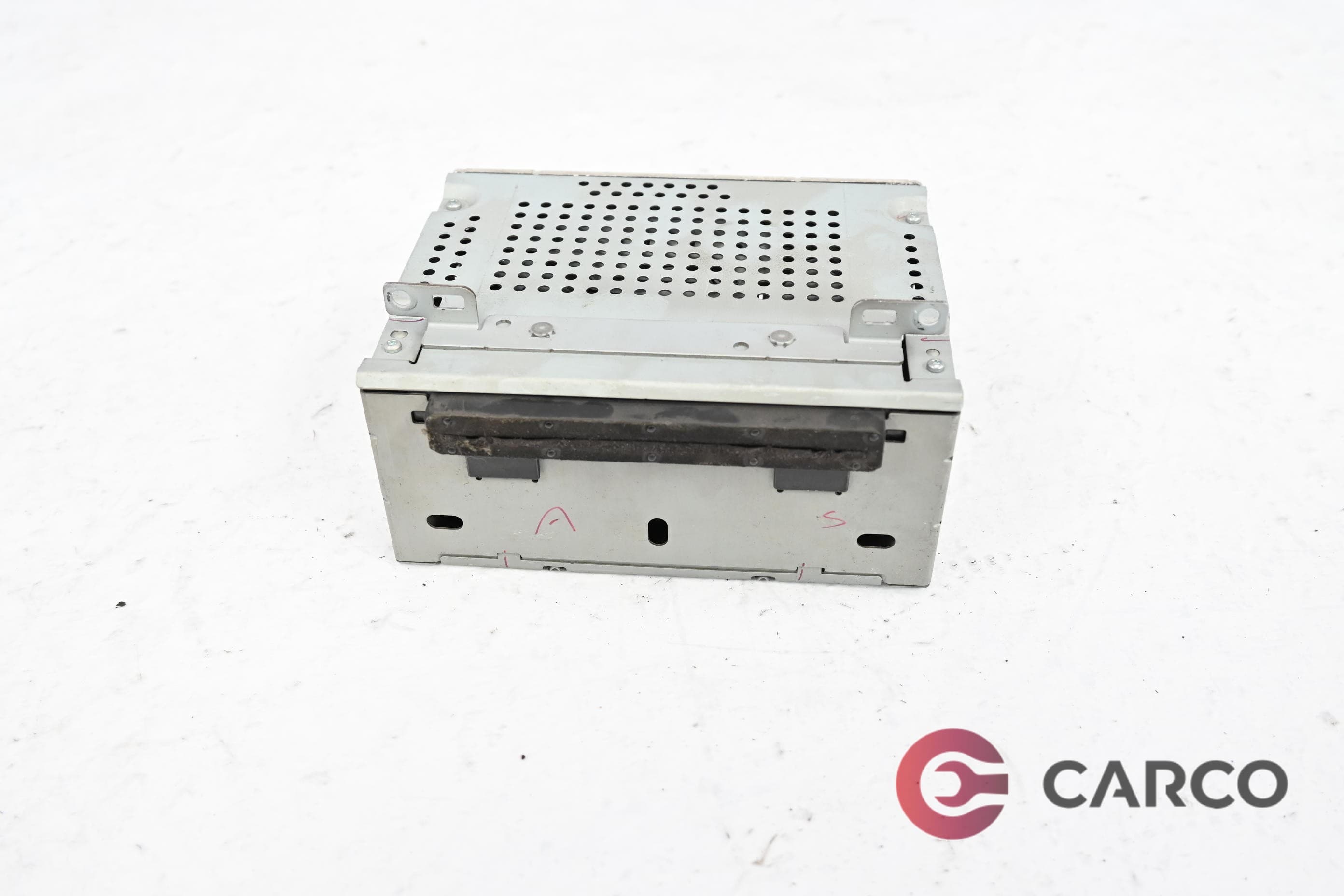 CD плеър за FORD TOURNEO CONNECT / GRAND TOURNEO CONNECT Kombi 1.6 TDCi (2013)