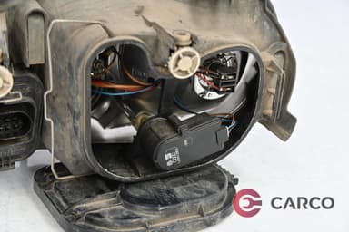 Фар десен за VW GOLF Mk IV (1J1) 1.4 16V (1997 - 2005)