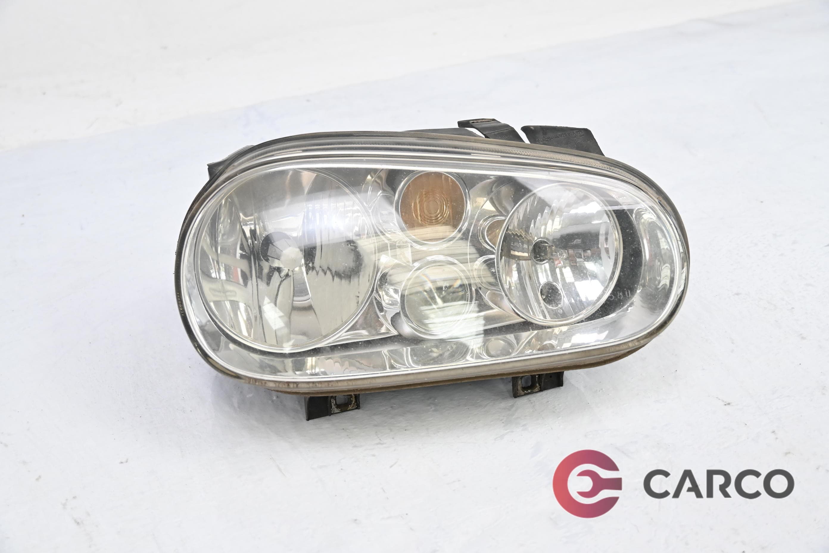 Фар десен за VW GOLF Mk IV (1J1) 1.4 16V (1997 - 2005)