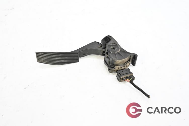 Педал газ за OPEL ASTRA J FACELIFT седан 1.6 CDTi (2012)