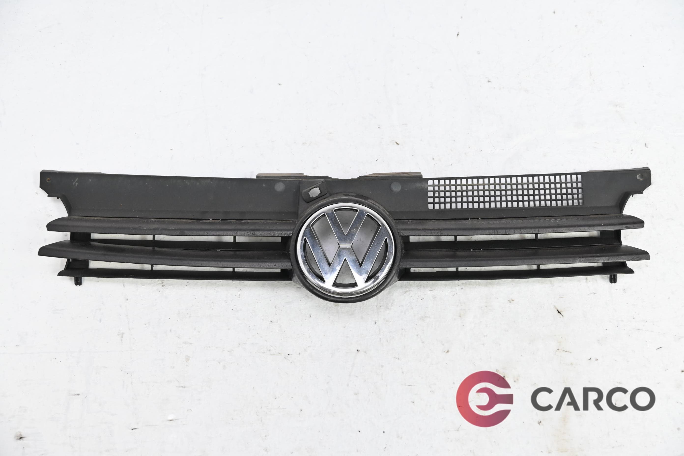 Декоративна решетка с емблема за VW GOLF Mk IV (1J1) 1.6 (1997 - 2005)