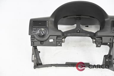 Арматурно табло за VW GOLF Mk IV (1J1) 1.6 (1997 - 2005)