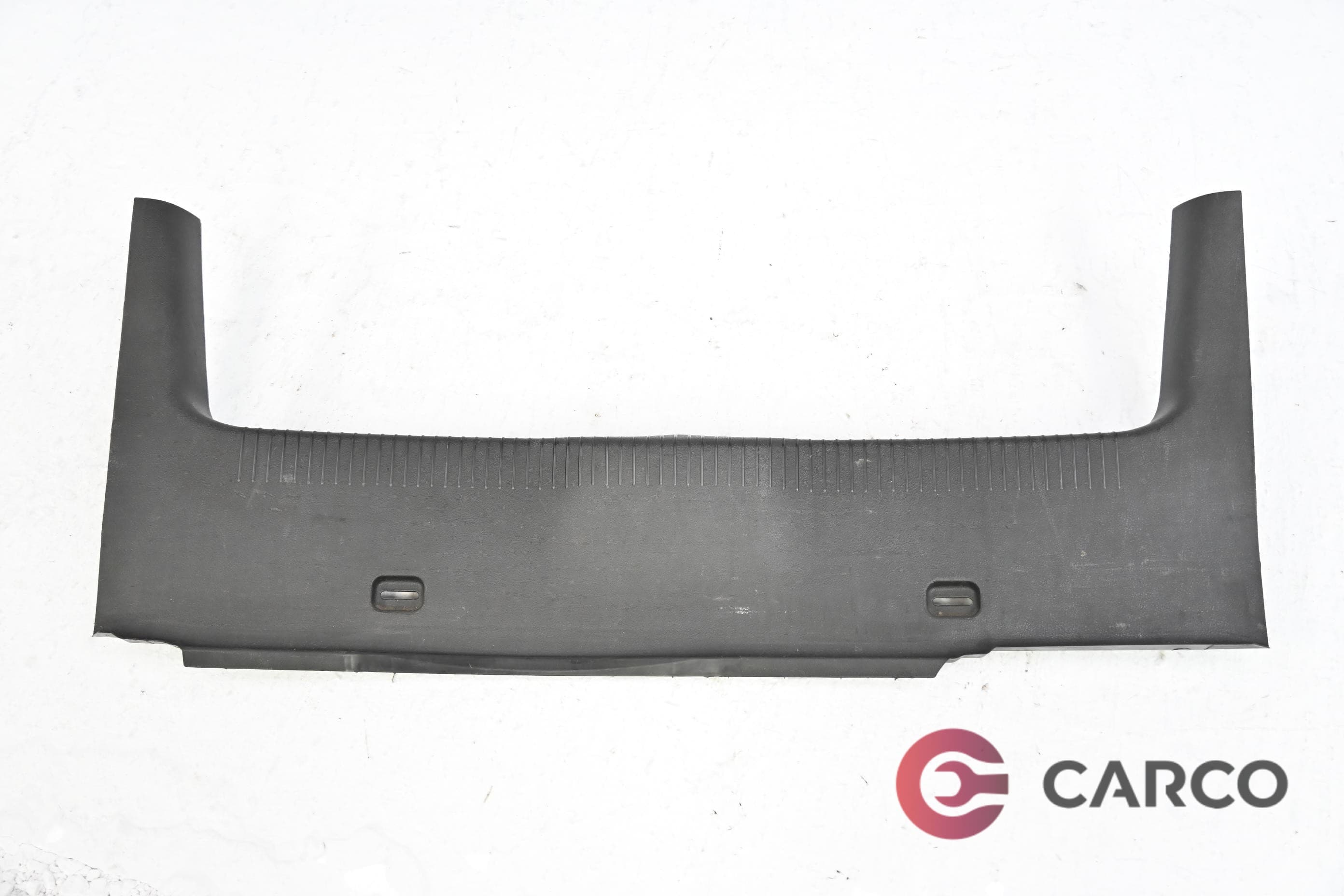 Лайсна около заключалка заден капак за VW GOLF Mk IV (1J1) 1.6 (1997 - 2005)