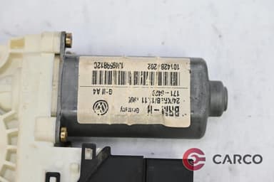 Машинка ел стъкло задна дясна 1J4959812C за VW GOLF Mk IV (1J1) 1.6 (1997 - 2005)
