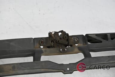 Предна маска за VW GOLF Mk IV (1J1) 1.6 (1997 - 2005)