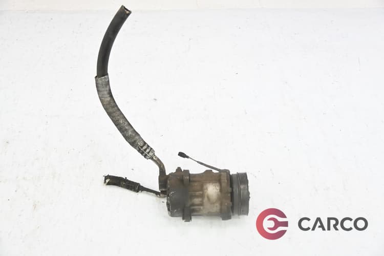 Компресор климатик 1 J0 820 803 A за VW GOLF Mk IV (1J1) 2.3 V5 (1997 - 2005)