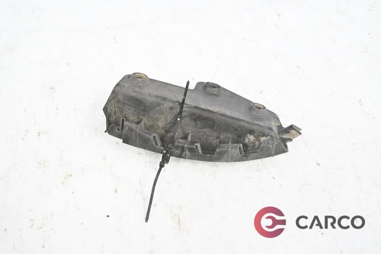 Държач задна броня десен 8P3 807 394 за AUDI A3 (8P1) 2.0 TDI 16V (2003 - 2012)