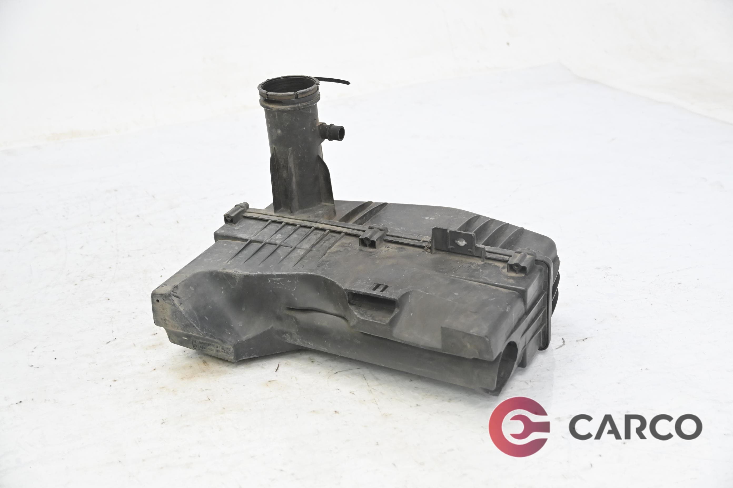 Кутия въздушен филтър за CITROEN C3 I (FC_) 1.4 16V (2002)
