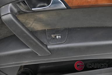 Кора врата предна дясна за AUDI Q7 (4L) 3.0 TDI (2006 - 2015)