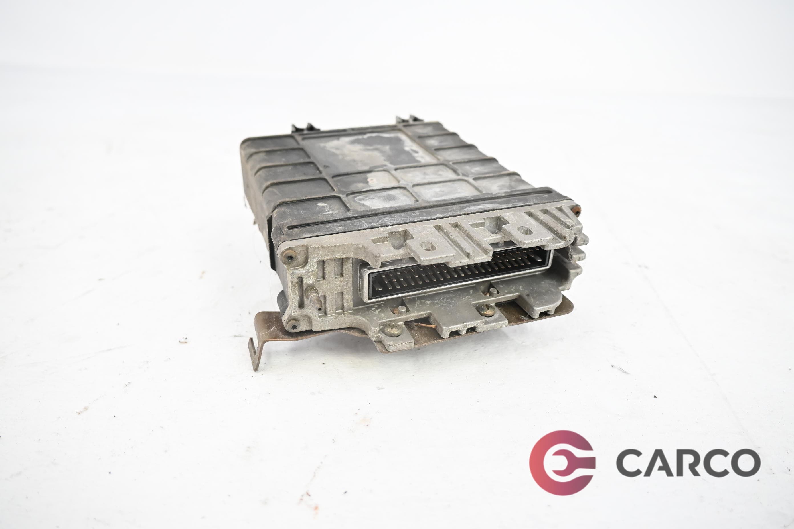 Компютър двигател 037 906 024 a за VW GOLF Mk III (1H1) 1.8 (1991 - 1998)