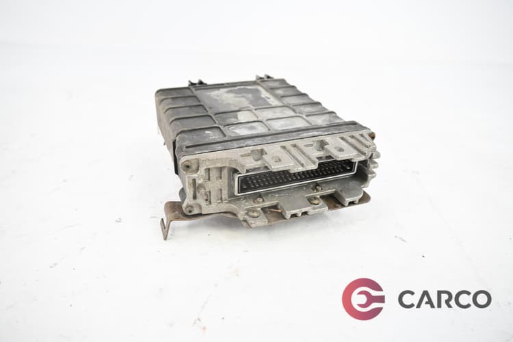 Компютър двигател 037 906 024 a за VW GOLF Mk III (1H1) 1.8 (1991 - 1998)