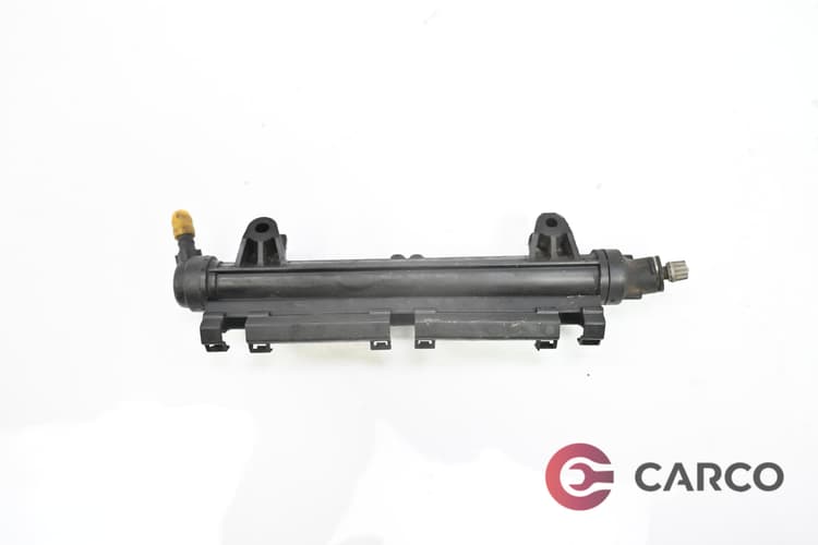 Горивна рейка 03E 133 320 A за SEAT IBIZA V SPORTCOUPE (6J1, 6P5) 1.2 (2008)