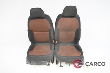 Седалки предни за SKODA YETI FACELIFT (5L) 2.0 TDI (2009)