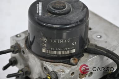 ABS 8N0 614 517 за AUDI TT (8N3) 1.8 T (1998 - 2006)