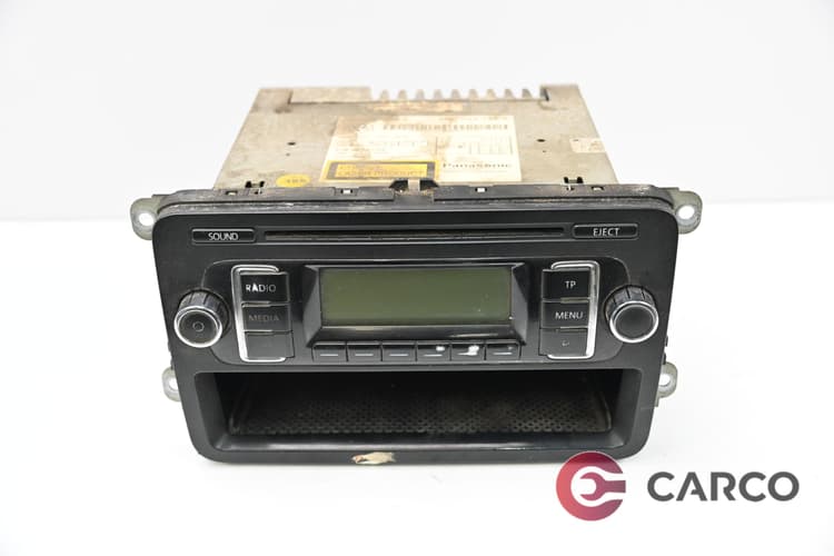 Радио CD 1K0 035 156 A за VW CADDY III комби (2KB, 2KJ, 2CB, 2CJ) 2.0 SDI (2004)