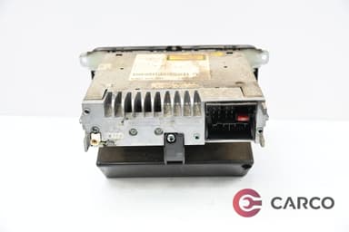 Радио CD 1K0 035 156 A за VW CADDY III комби (2KB, 2KJ, 2CB, 2CJ) 2.0 SDI (2004)
