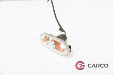 Мигач в калник за VW CADDY III комби (2KB, 2KJ, 2CB, 2CJ) 2.0 SDI (2004)
