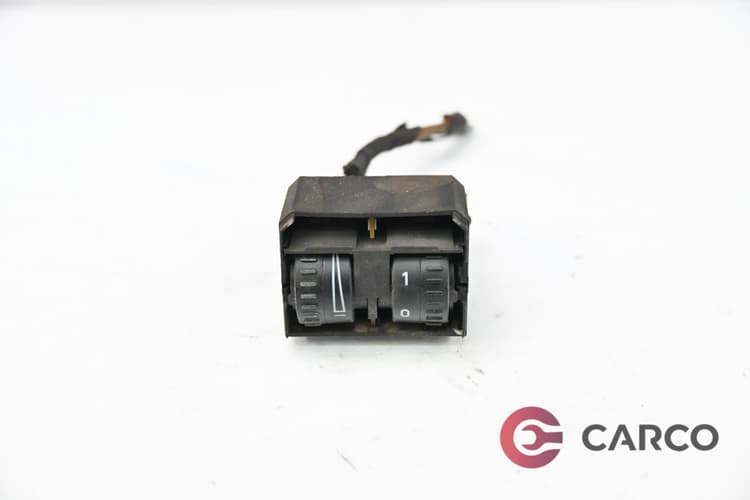 Ключ реглаж фарове 2K0 941 333 A за VW CADDY III комби (2KB, 2KJ, 2CB, 2CJ) 2.0 SDI (2004)