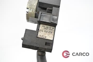 Лостчета светлини и чистачки 8L0 953 513 за VW GOLF Mk IV (1J1) 1.6 16V (1997 - 2005)
