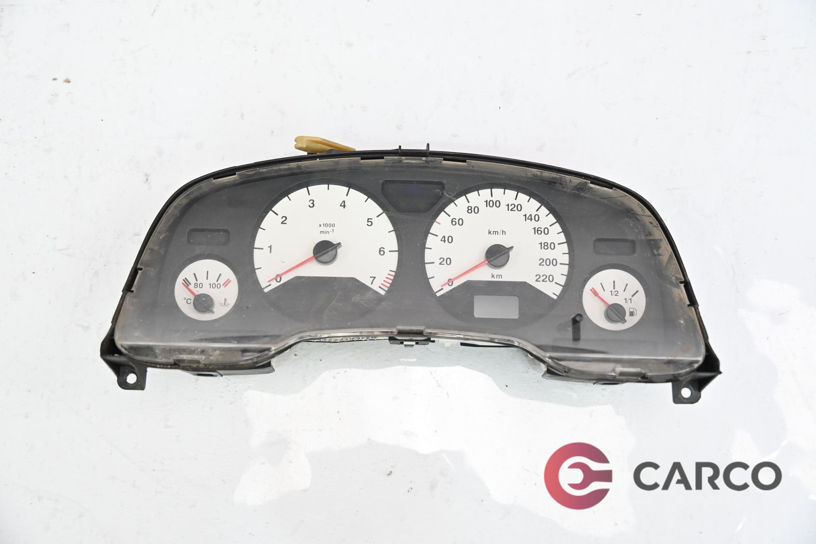 Километраж за OPEL ZAFIRA A (F75_) 1.6 16V (1999 - 2005)