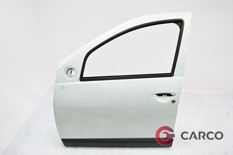 Врата предна лява за DACIA SANDERO 1.5 dCi (2008)