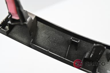 Интериорна лайсна дясна 55435-02180 за TOYOTA COROLLA седан (E15_) 1.4 D-4D (2006)